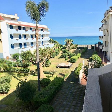 Apartament Baia Degli Dei - Living La Nike Giardini-Naxos Zewnętrze zdjęcie